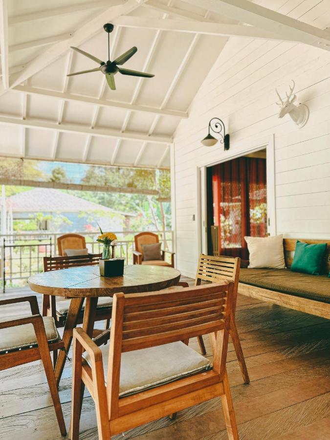 Vayam Boutique Resort Gili Asahan Extérieur photo
