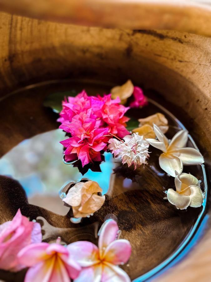 Vayam Boutique Resort Gili Asahan Extérieur photo